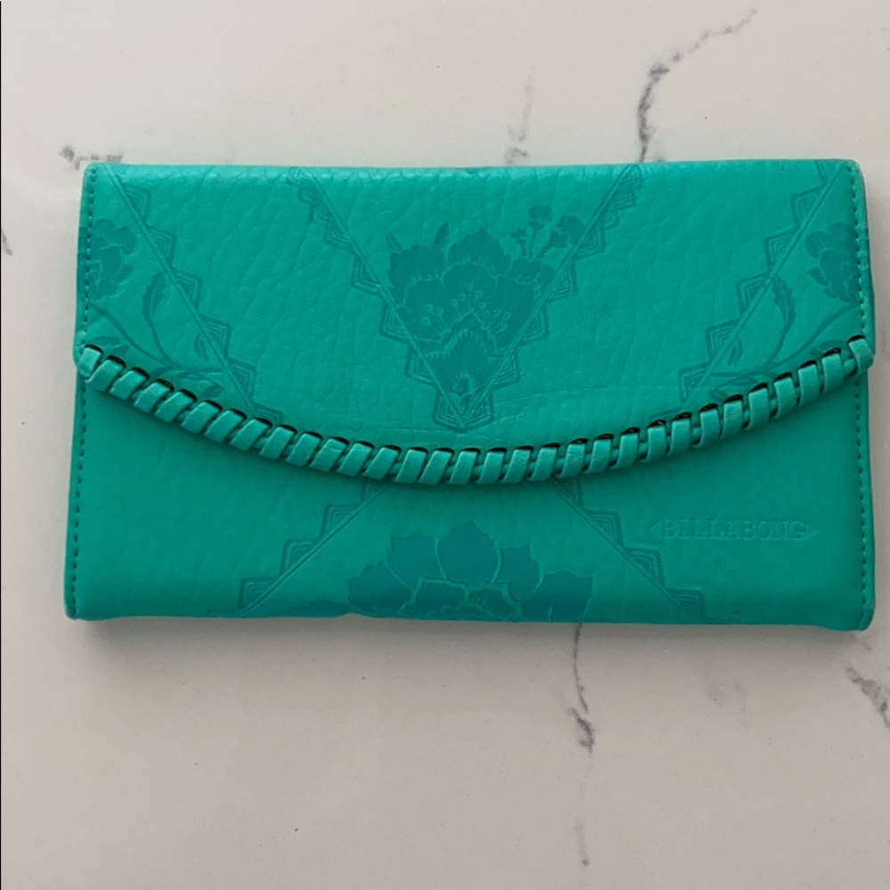 Billabong Women’s Small City Vibes Wallet in Teal